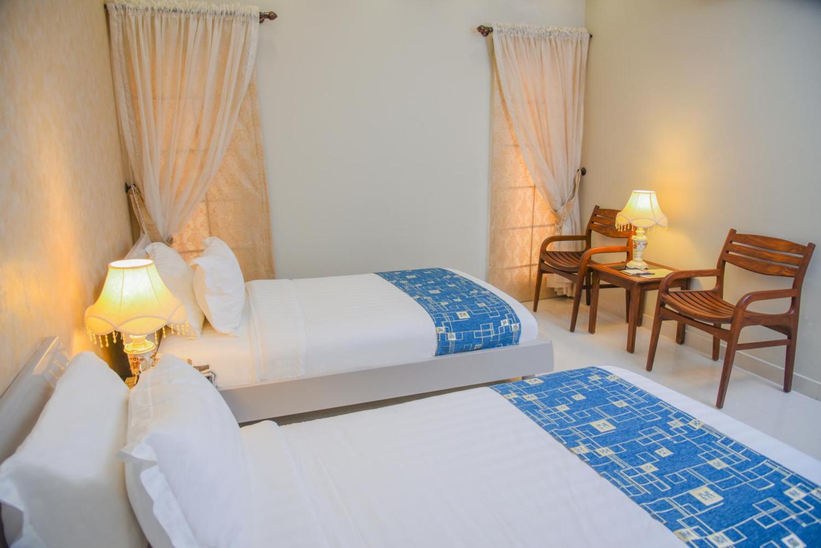 Orchards Cottage Hotel