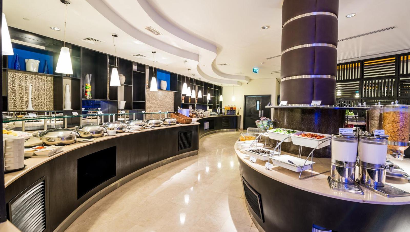 Holiday Inn Express Dubai Airport