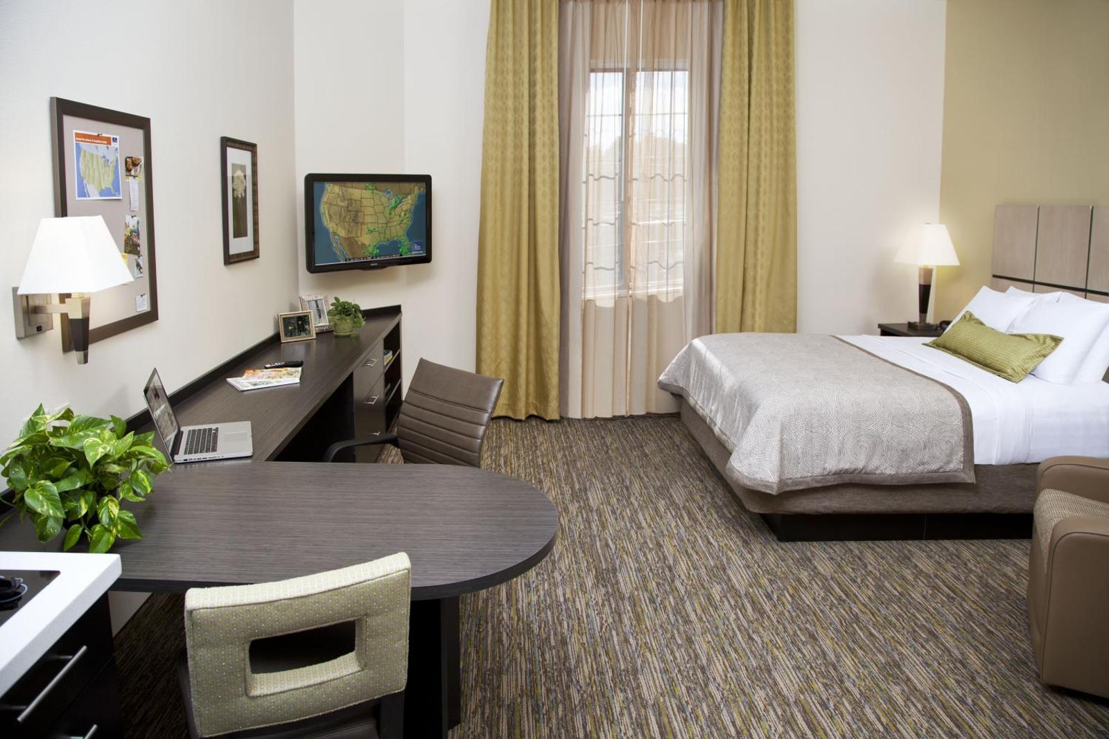 Candlewood Suites North Little Rock