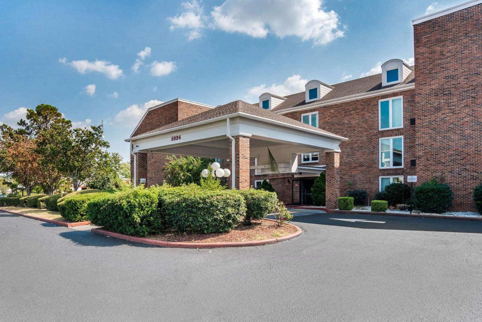 Clarion Inn Montgomery East Monticello Dr