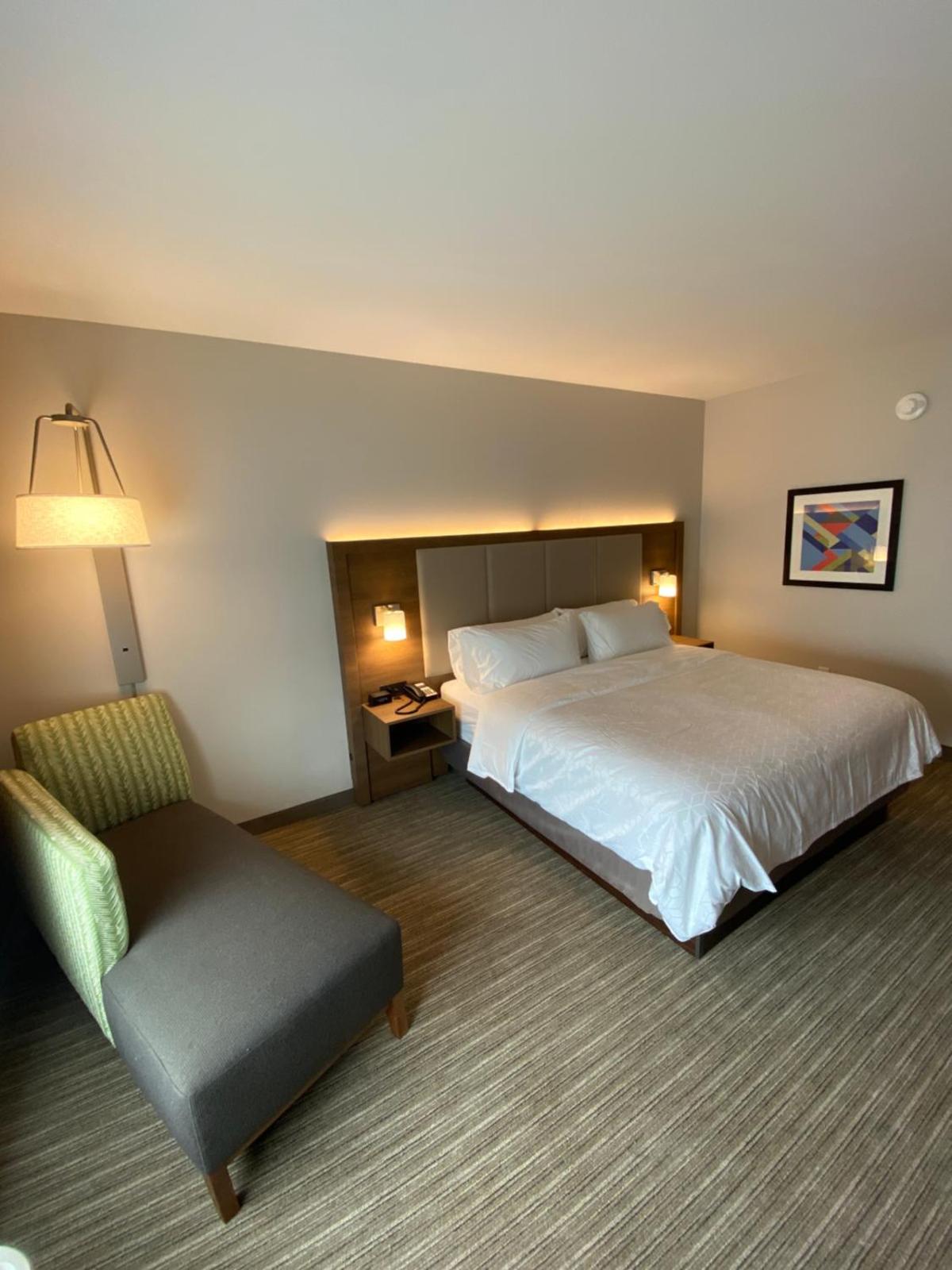 Holiday Inn Express and Suites The Dalles