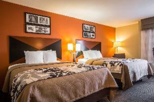 Sleep Inn & Suites East Chase