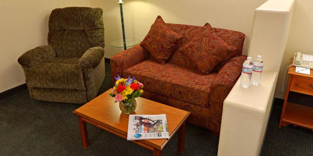 Gateway Studio Suites