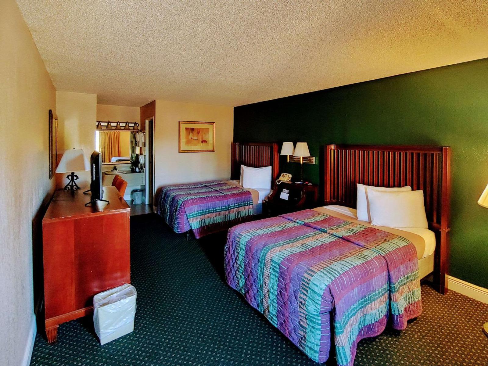 Rodeway Inn Maingate