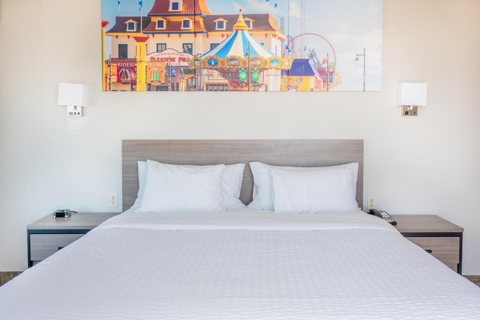 Clarion Pointe Galveston Seawall