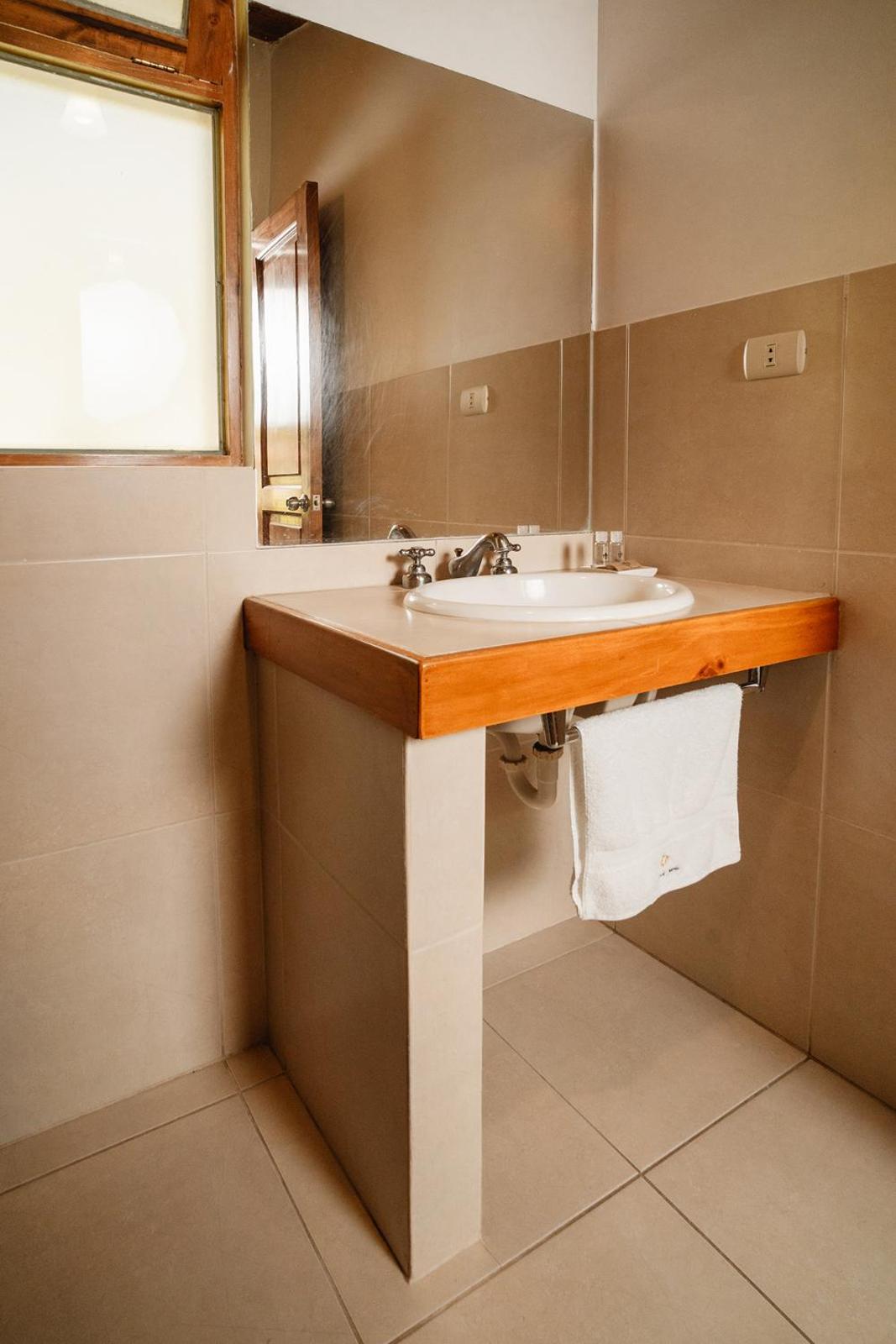 Ensenada Hotel y Campo Asociado Casa Andina