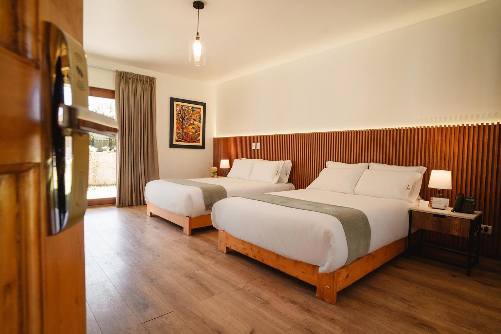 Ensenada Hotel y Campo Asociado Casa Andina