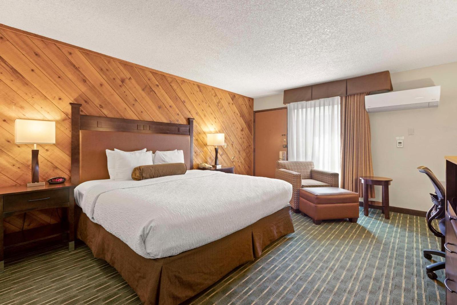 Best Western Plus Tree House