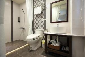 Phòng Tiêu Chuẩn Giường Đôi (Standard Double Room)