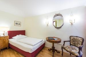 Single Room room in Graben Hotel