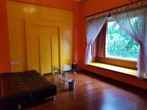 Phòng Tiêu Chuẩn 4 Người (Standard Quadruple Room)