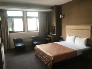 Phòng Đôi Loại Sang (Deluxe Double Room)