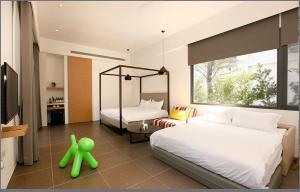 Phòng 4 Người Có Bồn Tắm (Quadruple Room with Bath)