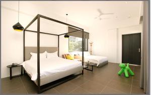 Phòng 4 Người Có Bồn Tắm (Quadruple Room with Bath)