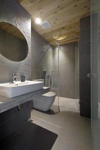 Phòng Tiêu Chuẩn Giường Đôi (Standard Double Room)
