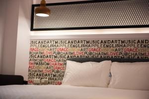Phòng Tiêu Chuẩn Giường Đôi (Standard Double Room)