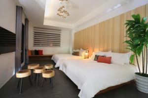 Phòng 4 Người Có Bồn Tắm (Quadruple Room with Bath)