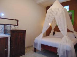 Phòng Tiêu Chuẩn Giường Đôi (Standard Double Room)