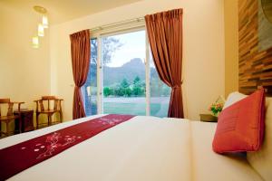 Double Room with Mountain View - Ground Floor