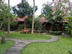 Phòng Đôi Loại Sang (Deluxe Double Room)