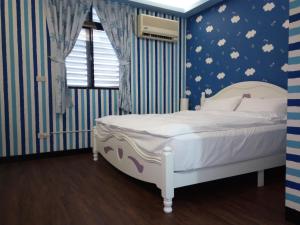 Phòng Tiêu Chuẩn Giường Đôi (Standard Double Room)