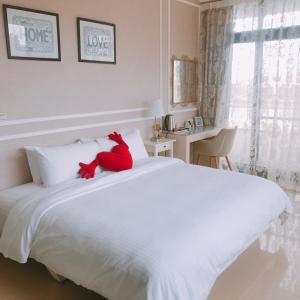 Phòng Giường Đôi Có Ban Công (Double Room with Balcony)