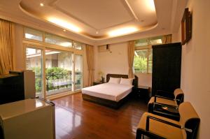 Phòng Giường Đôi Nhìn Ra Vườn (Double Room with Garden View)