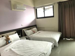 Phòng Tiêu Chuẩn 4 Người (Standard Quadruple Room)