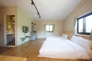 Phòng Luxury 4 Người (Luxury Quadruple Room)
