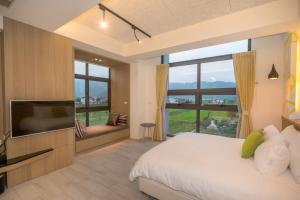 Phòng Giường Đôi Lớn có Cảnh (Queen Room with View)