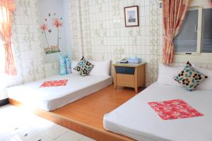 Phòng Tiêu Chuẩn 4 Người (Standard Quadruple Room)