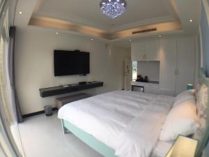 Phòng Standard giường đôi (Standard Double Room)