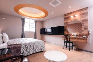Phòng Đôi Cao Cấp (Superior Double Room)