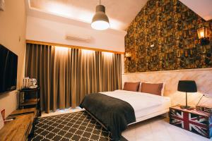 Phòng 6 Người (Six Person Room)