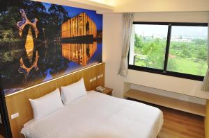 Phòng Giường Đôi Nhìn Ra Núi (Double Room with Mountain View)