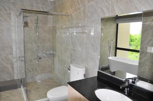 Phòng 4 người Nhìn ra cảnh Núi non (Quadruple Room with Mountain View)