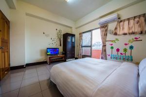 Phòng Có Giường Cỡ Queen Với Phòng Tắm Chung (Queen Room with Shared Bathroom)