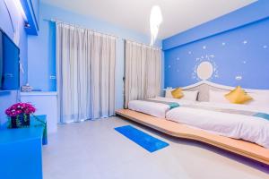 Phòng 4 Người Có Ban Công (Quadruple Room with Balcony)