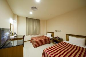 Phòng 2 Giường Đơn Hạng Bình Dân (Budget Twin Room)