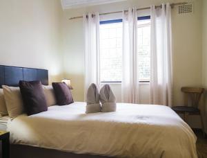 Double Room with Shared Bathroom room in Wilton Lodge
