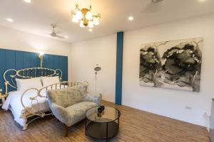 Phòng Đôi Loại Sang (Deluxe Double Room)