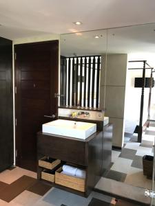 Phòng Đôi Cao Cấp (Superior Double Room)