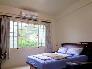 Phòng Giường Đôi Nhìn Ra Vườn (Double Room with Garden View)