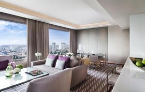 Avani 3-Bedroom River View Suite