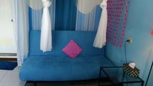 Phòng Giường Đôi Có Ban Công (Double Room with Balcony)