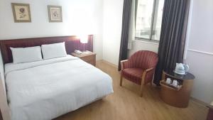 Phòng Junior giường đôi (Junior Double Room)