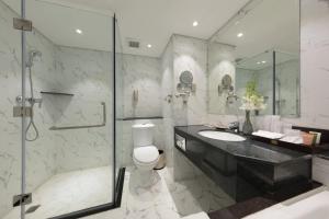 Phòng Club Giường Đôi hoặc 2 Giường đơn (Club Double or Twin Room)