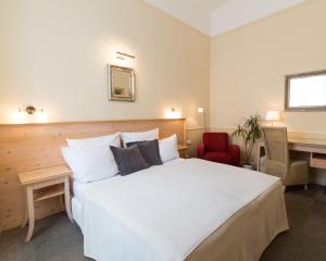 Classic Double Room room in Unitas Hotel