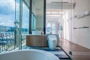 Phòng VIP giường đôi (VIP Double Room)
