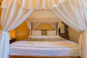 Phòng Deluxe Giường Đôi Với Ban Công và Tầm Nhìn Ra Biển (Deluxe Double Room with Balcony and Sea View)